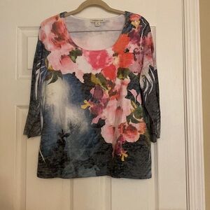 Coldwater Creek Floral Quarter Sleeve